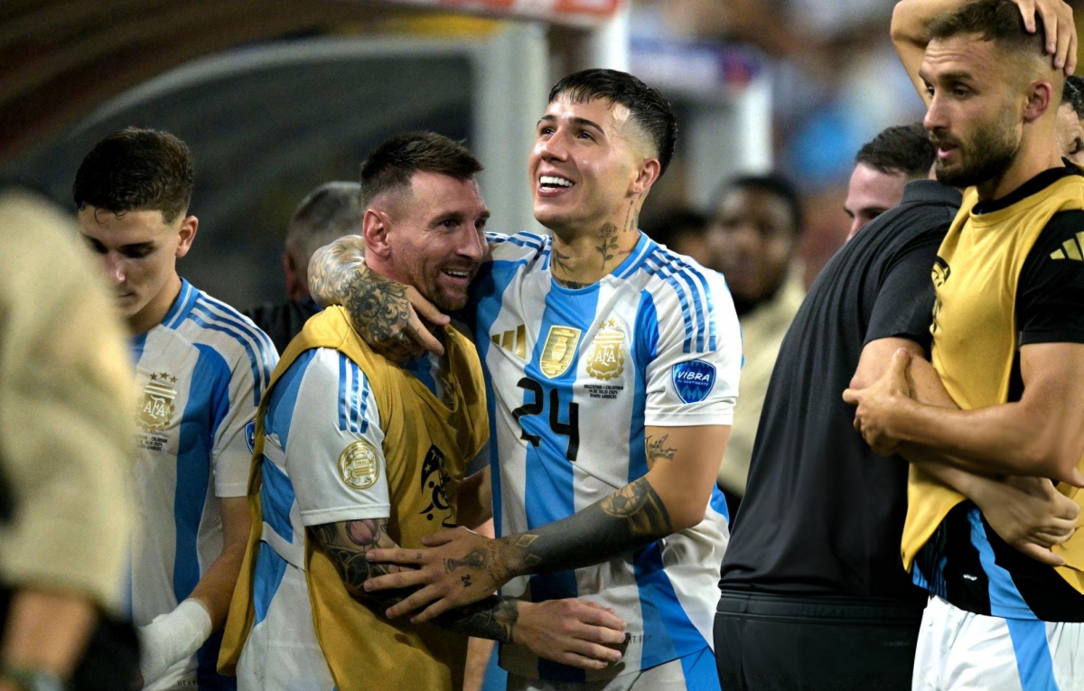 bung no cam xuc nang cup vo dich copa america, messi chua tu gia Dt argentina hinh anh 7