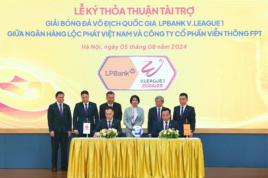 v-league 2024 2025 co nha tai tro moi, var co them dien bien moi hinh anh 1